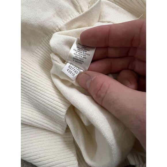 J. Jill Cotton Blend White Cardigan Sweater Size XS missing Bottom Button - Picture 9 of 10